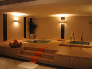 The Retreat By Zuri (ex.Country Inn and Suites)