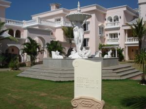 The Retreat By Zuri (ex.Country Inn and Suites)