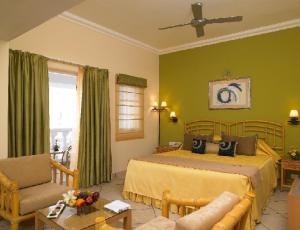 The Retreat By Zuri (ex.Country Inn and Suites)