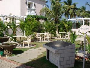 The Retreat By Zuri (ex.Country Inn and Suites)