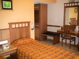 Nanu Beach Resort