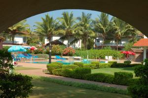 Nanu Beach Resort