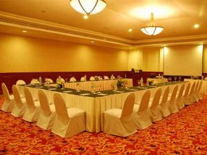 Holiday Inn Resort