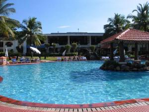 Holiday Inn Resort