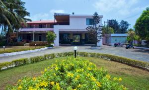 Bollywood Sea Queen Beach Resort
