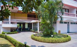 Bollywood Sea Queen Beach Resort