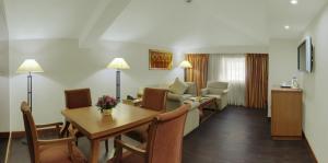 Ramada Caravella Beach