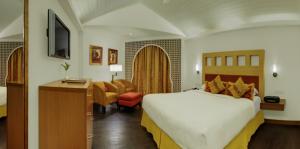 Ramada Caravella Beach